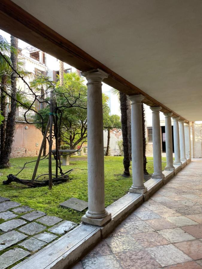 In A Lovely Garden Biennale Flat 베니스 외부 사진